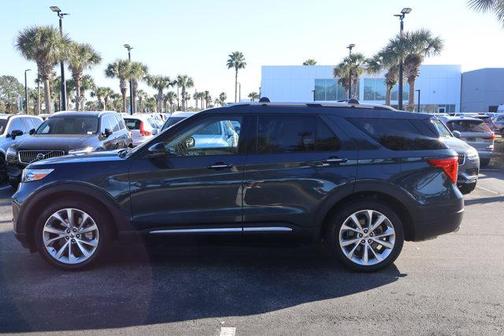 2022 Ford Explorer Platinum