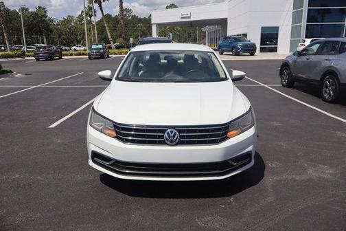 2018 Volkswagen Passat 2.0T S