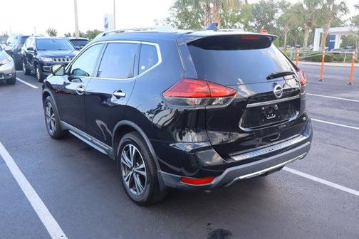 2017 Nissan Rogue SL