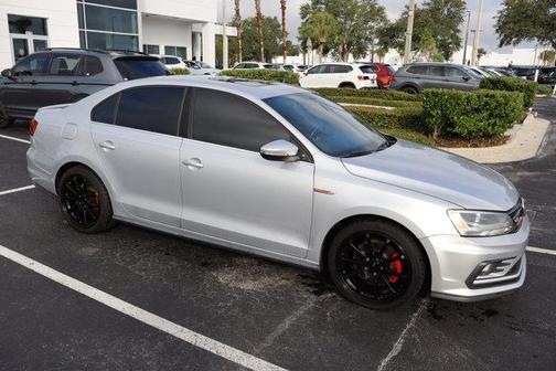 2016 Volkswagen Jetta 2.0T GLI SE