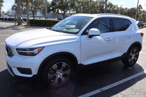 2021 Volvo XC40 T5 Inscription