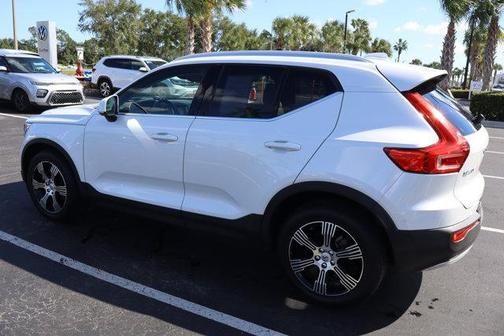 2021 Volvo XC40 T5 Inscription