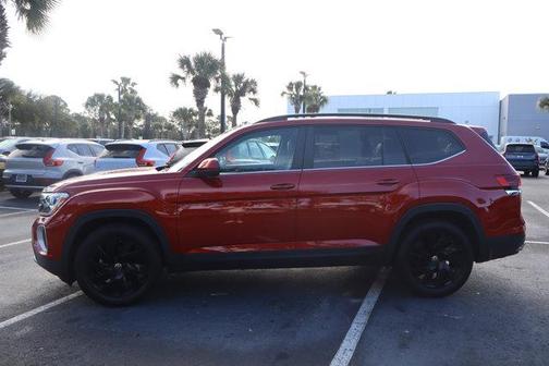 2024 Volkswagen Atlas 2.0T SE w/Technology