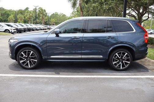 2025 Volvo XC90 B6 Plus 6-Seater