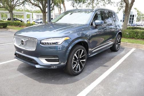 2025 Volvo XC90 B6 Plus 6-Seater