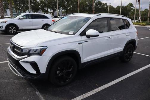 2023 Volkswagen Taos 1.5T SE