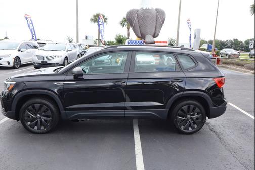 Black 2023 Volkswagen Taos 1.5T S