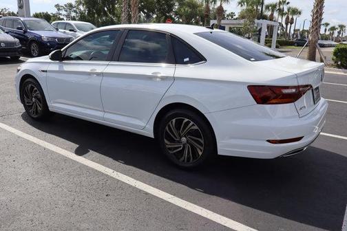 2019 Volkswagen Jetta 1.4T SEL Premium