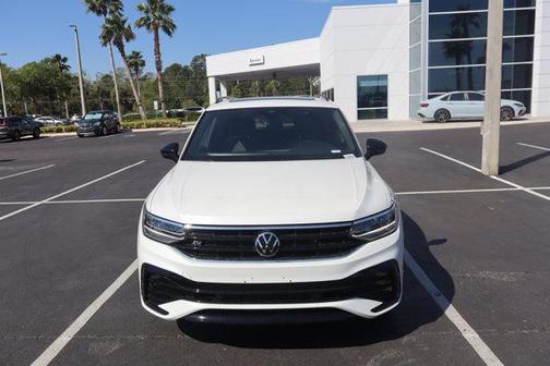 2023 Volkswagen Tiguan 2.0T SE R-Line Black 4MOTION