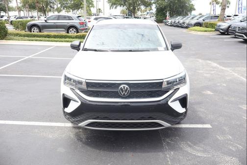 Pure White 2024 Volkswagen Taos 1.5T S