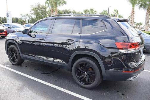 2022 Volkswagen Atlas 3.6L SE w/Technology