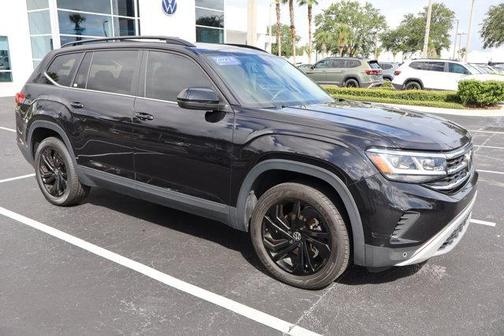 2022 Volkswagen Atlas 3.6L SE w/Technology