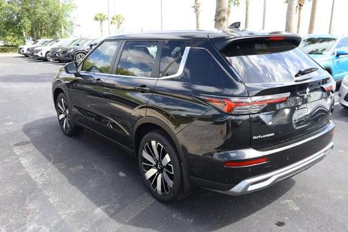 2025 Mitsubishi Outlander SE 2.5 2WD