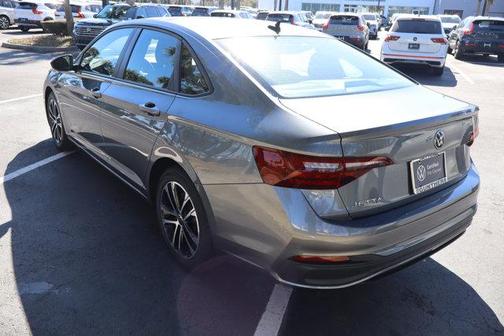 2022 Volkswagen Jetta 1.5T Sport