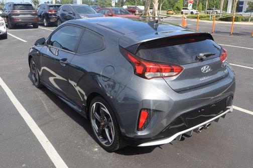 2020 Hyundai Veloster Base