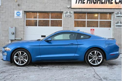 2020 Ford Mustang EcoBoost Premium