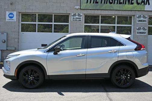 2024 Mitsubishi Eclipse Cross LE
