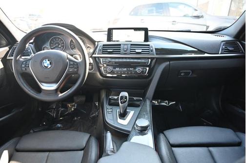 2018 BMW 330 xDrive