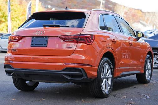 2024 Audi Q3 Premium 45 TFSI S line quattro Tiptronic