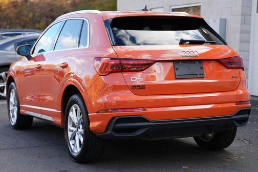 2024 Audi Q3 Premium 45 TFSI S line quattro Tiptronic