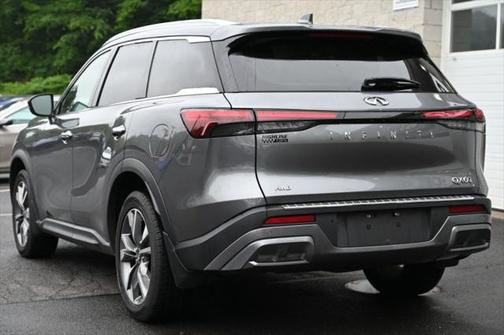 2022 INFINITI QX60 Luxe