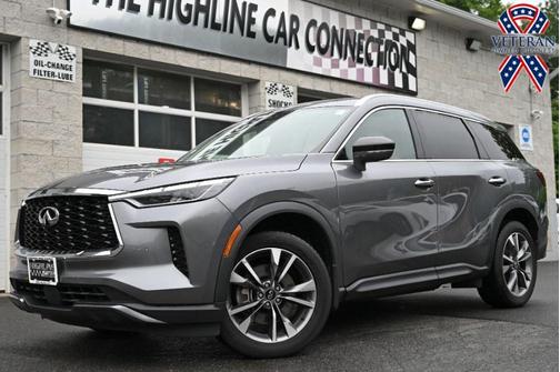 2022 INFINITI QX60 Luxe