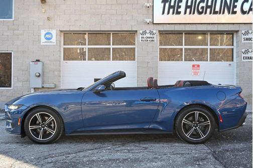 2024 Ford Mustang EcoBoost Premium