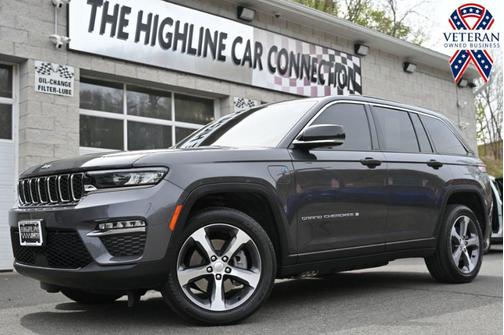 Baltic Gray Metallic Clearcoat 2024 Jeep Grand Cherokee 4xe Base