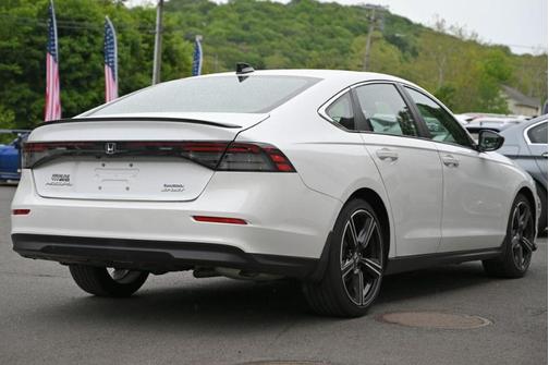 Platinum White Pearl 2025 Honda Accord Hybrid Sport