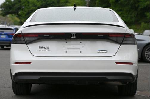 Platinum White Pearl 2025 Honda Accord Hybrid Sport