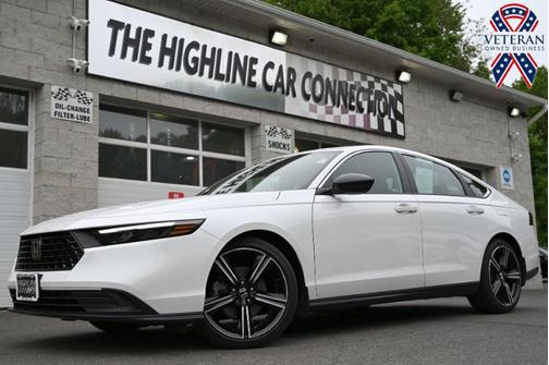 Platinum White Pearl 2025 Honda Accord Hybrid Sport