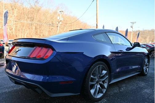 2016 Ford Mustang EcoBoost Premium