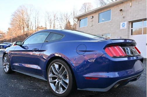 2016 Ford Mustang EcoBoost Premium