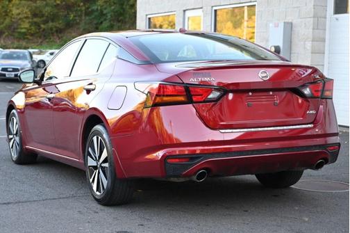 2022 Nissan Altima 2.5 SL