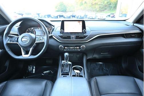 2022 Nissan Altima 2.5 SL