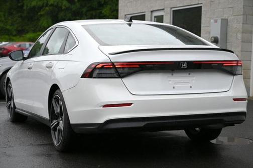 2023 Honda Accord Hybrid Base