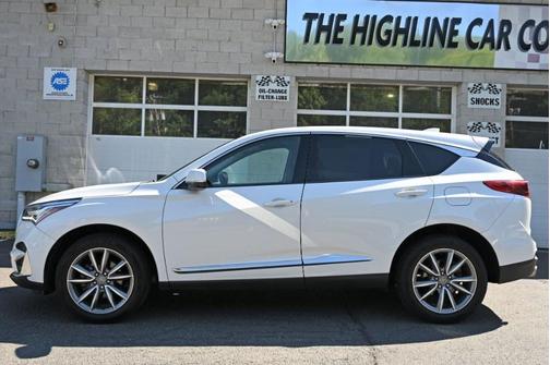 Platinum White Pearl 2021 Acura RDX Technology Package