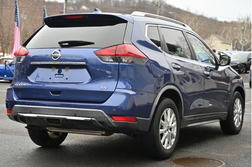 2020 Nissan Rogue SV