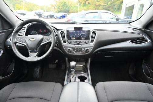 2021 Chevrolet Malibu FWD LT