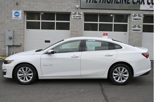 2021 Chevrolet Malibu FWD LT