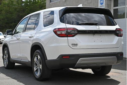 Platinum White Pearl 2025 Honda Pilot EX-L