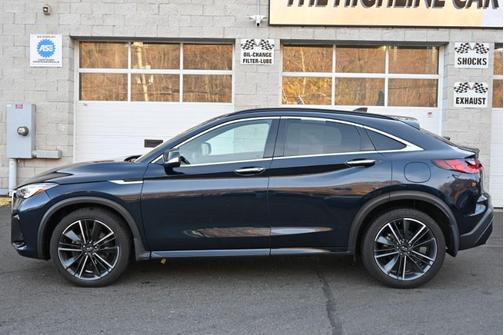 2023 INFINITI QX55 LUXE