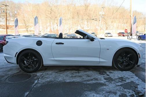 2021 Chevrolet Camaro 2LT