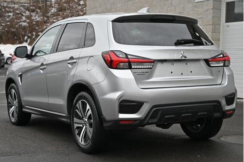 2024 Mitsubishi Outlander Sport SE