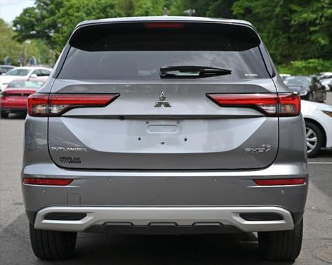 2023 Mitsubishi Outlander PHEV SE S-AWC