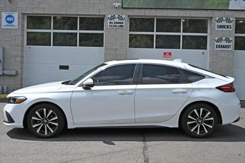 2022 Honda Civic EX-L