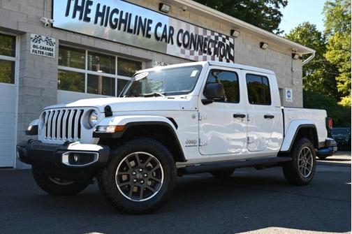 2023 Jeep Gladiator Overland