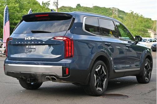 Midnight Lake Blue 2025 Kia Telluride S