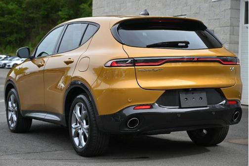 Acapulco Gold 2024 Dodge Hornet R/T EAWD