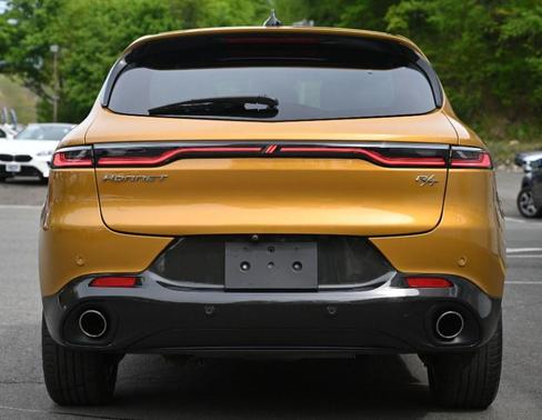 Acapulco Gold 2024 Dodge Hornet R/T EAWD
